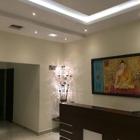 فندق فندق سوريا Haldwāni المظهر الخارجي الصورة